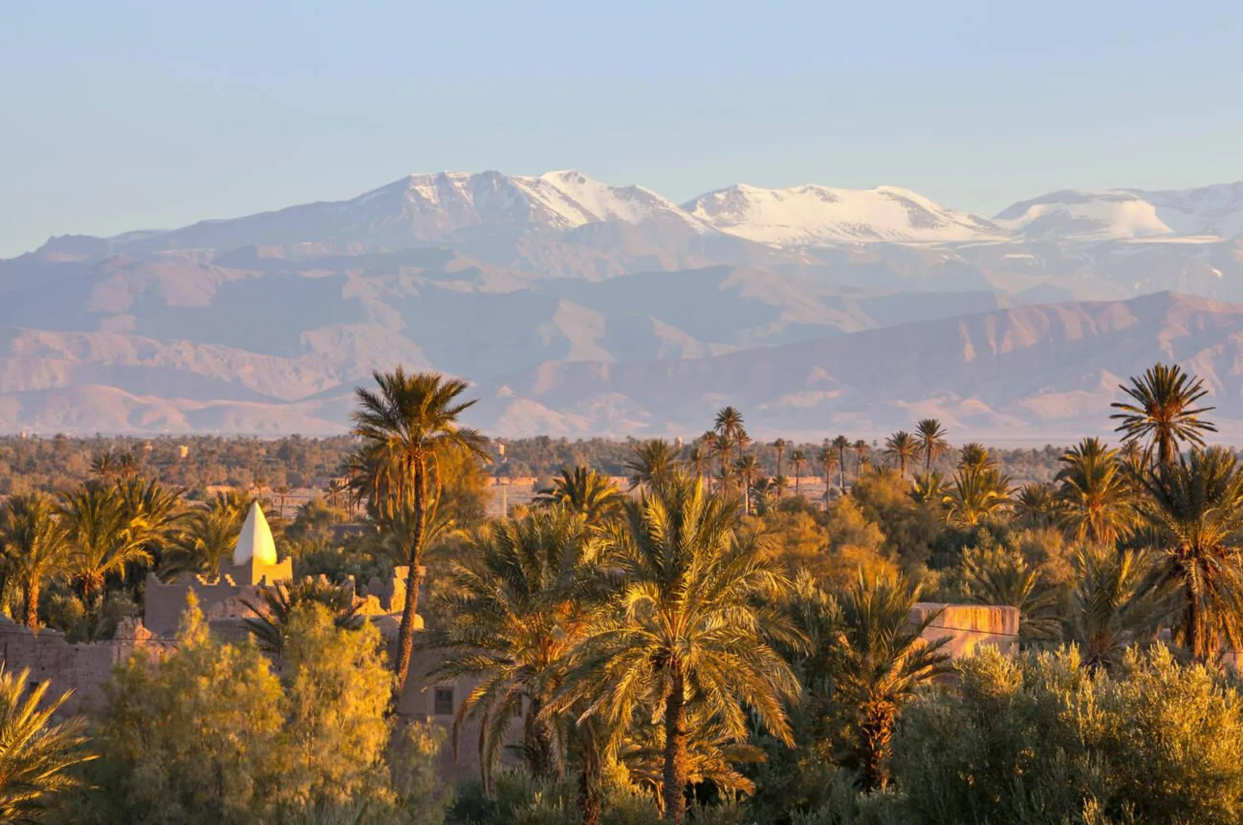 where are the atlas mountains located