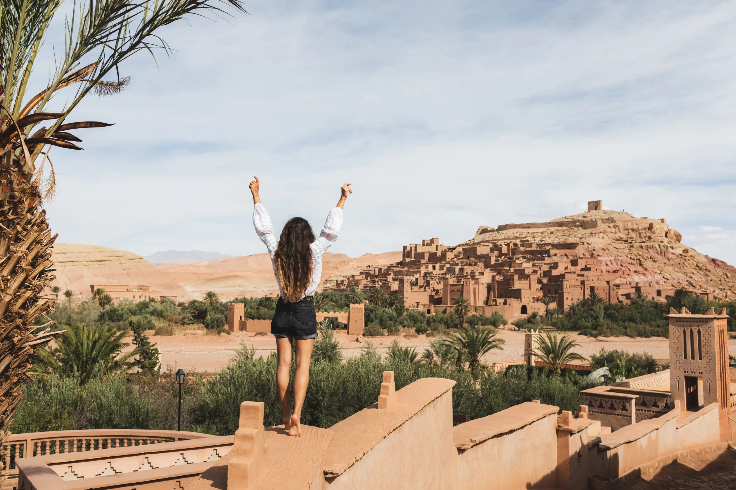 woman in Ait Ben Haddou